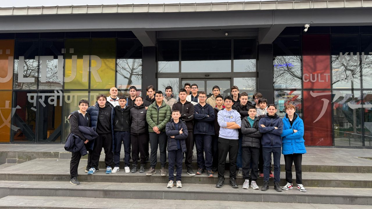 Büyükşehir DİGEM, gençleri geleceğin teknolojilerine hazırlıyor