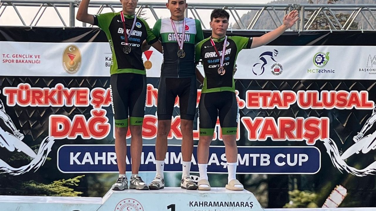 Büyükşehir sporcularından üç ayrı branşta büyük başarı