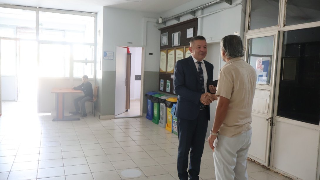 İlçe milli eğitim müdüründen atatürk ortaokuluna ziyaret