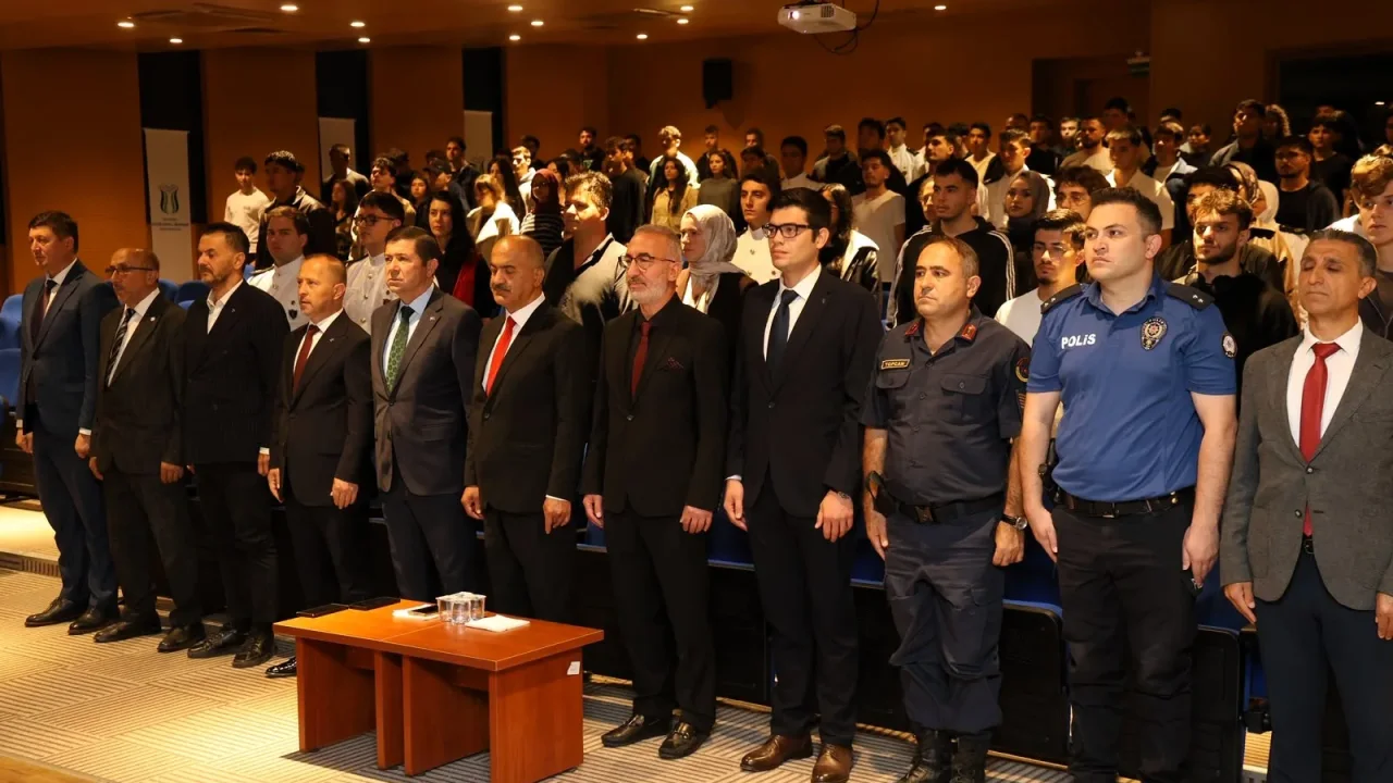 Yeni Akademik Yıl İlk Ders Etkinlikleriyle Başladı
