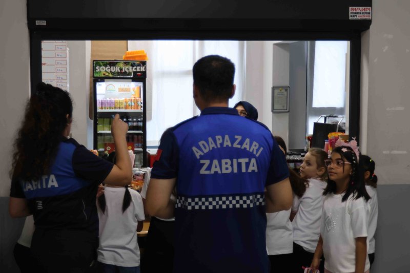 Adapazarı’nda Okul Çevreleri ve Kantinlere Sıkı Denetim