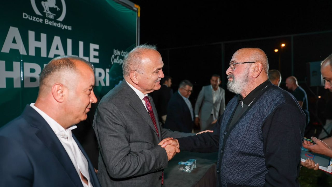 BAŞKAN ÖZLÜ SALLAR MAHALLESİ'NDE NET KONUŞTU