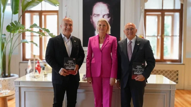 BAŞKAN SUBAŞI, YENİ PARTİ GENEL BAŞKAN YARDIMCISI ÇAKIRÖZER'Ü AĞIRLADI