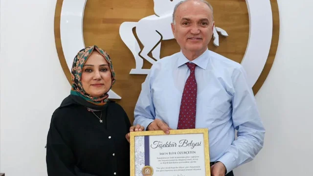 Elife Özerçetin Sakarya’ya dönüyor! Adapazarı Belediyesi’ne atandı