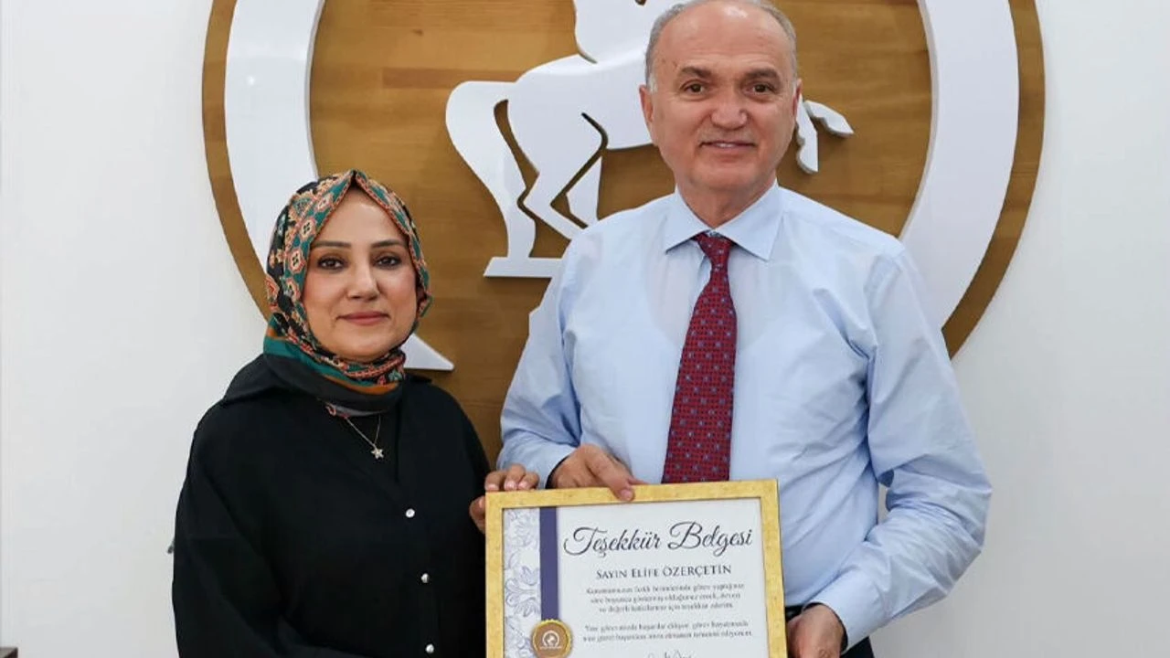Elife Özerçetin Sakarya’ya dönüyor! Adapazarı Belediyesi’ne atandı