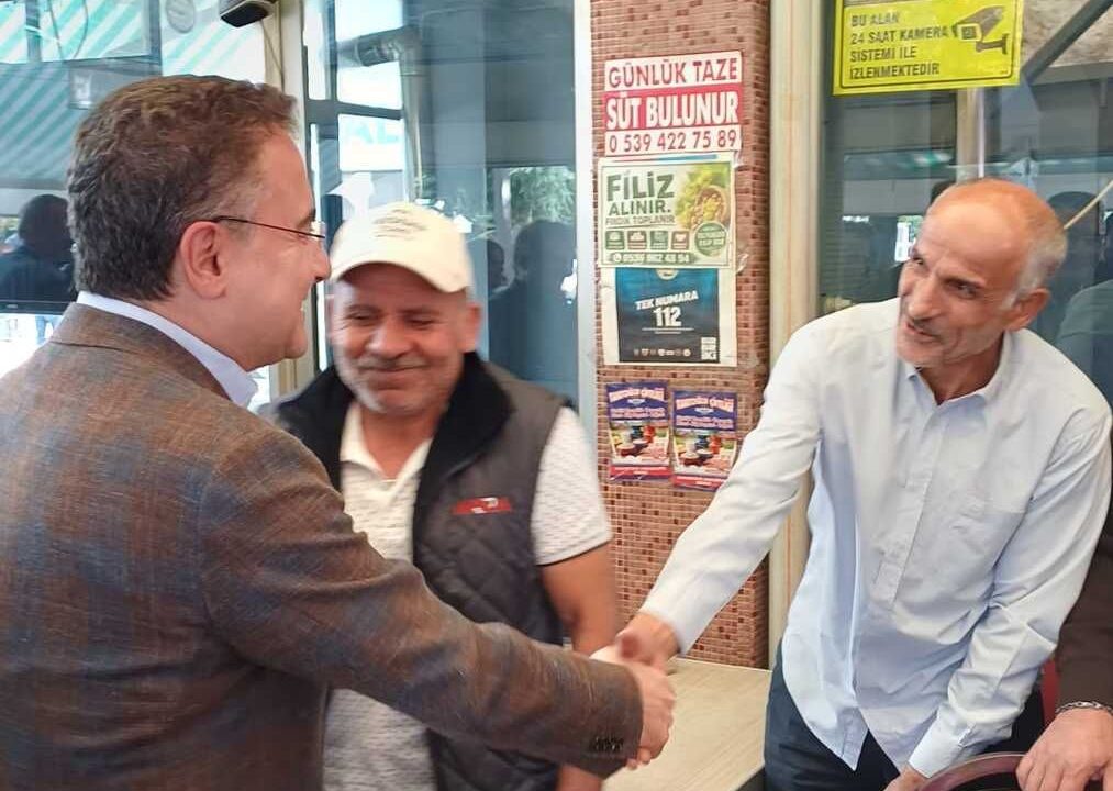 Babacan Kocaali’de Fındık Üreticileriyle Buluştu