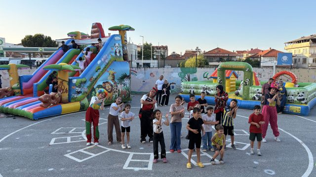 Büyükşehir’le Sakarya’da yaz bir başka güzel geçti