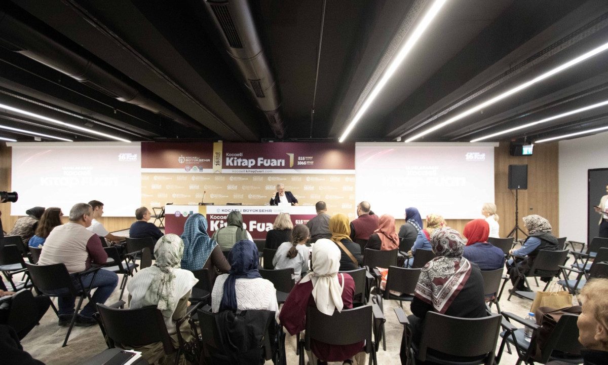 Kitap Fuarı’nda hayatı anlamlandıran söyleşiler