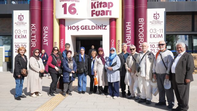 Saygınlar kitap şöleninde buluştu