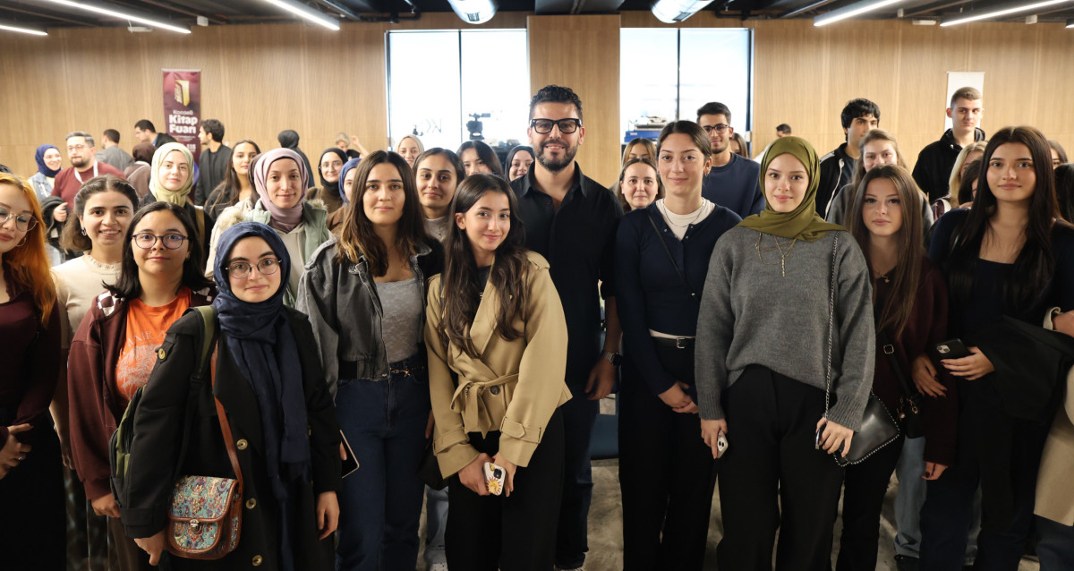 Ünlü eğitmenlerden gençlere başarı tüyoları