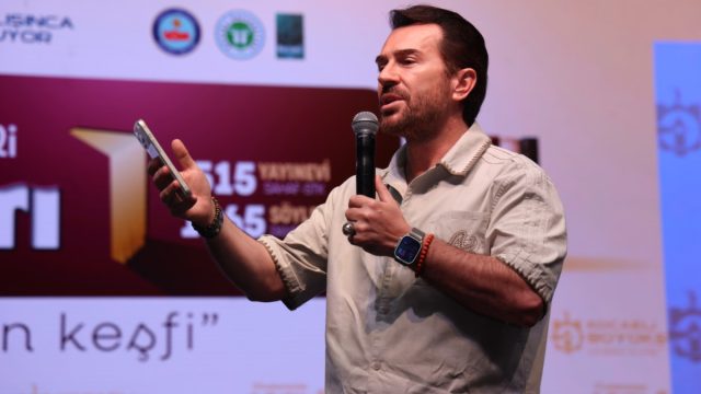 Uğur Arslan’dan hayata dair içten paylaşımlar