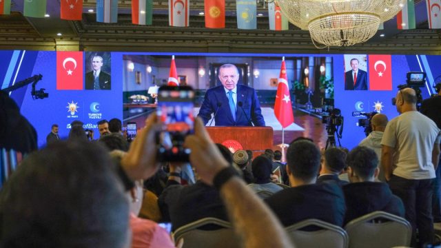 Cumhurbaşkanı Erdoğan’dan gençlere destek mesajı