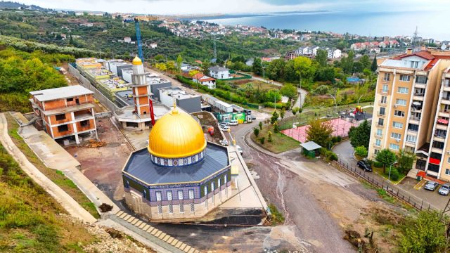 Karamürsel Aksa Camii Büyükşehir’le yükseliyor