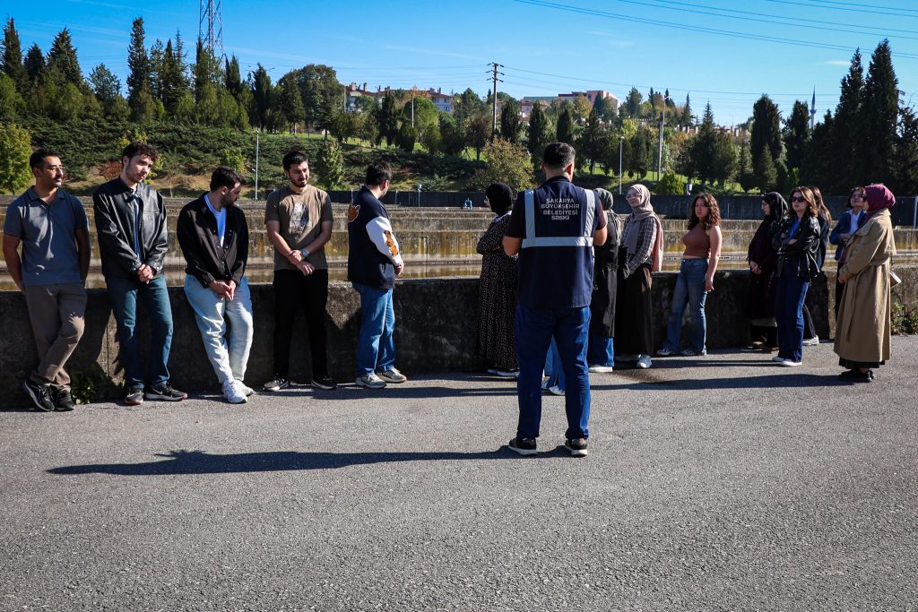 Halk sağlığı için suyun yolculuğunu SASKİ tesislerinde öğrendiler