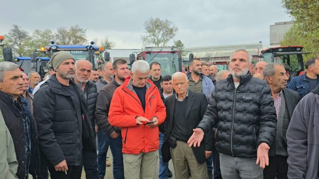 Çiftçinin pancar isyanına İYİ Parti’den destek!