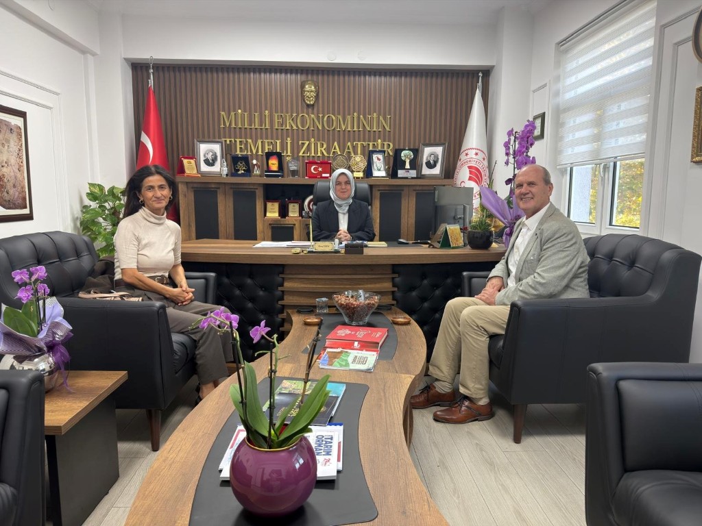 dagem-heyeti-duzce-il-tarim-ve-orman-muduru-esra-uzunla-bir-araya-geldi-1-035513