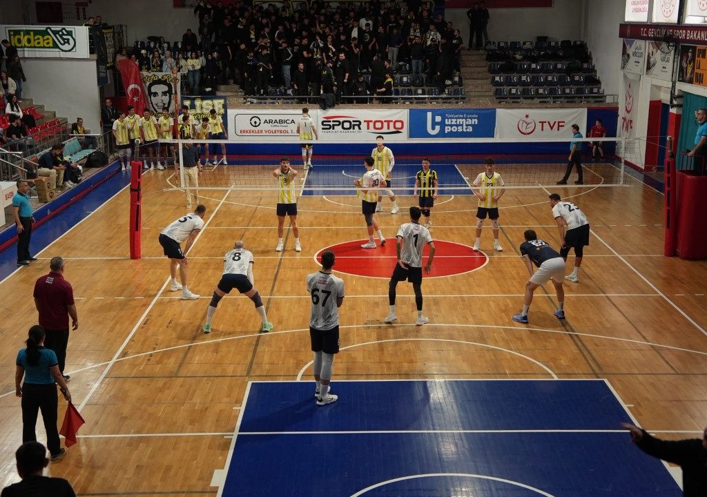 Düzce Belediyespor Fenerbahçe Medicana’yı 3-0 yendi