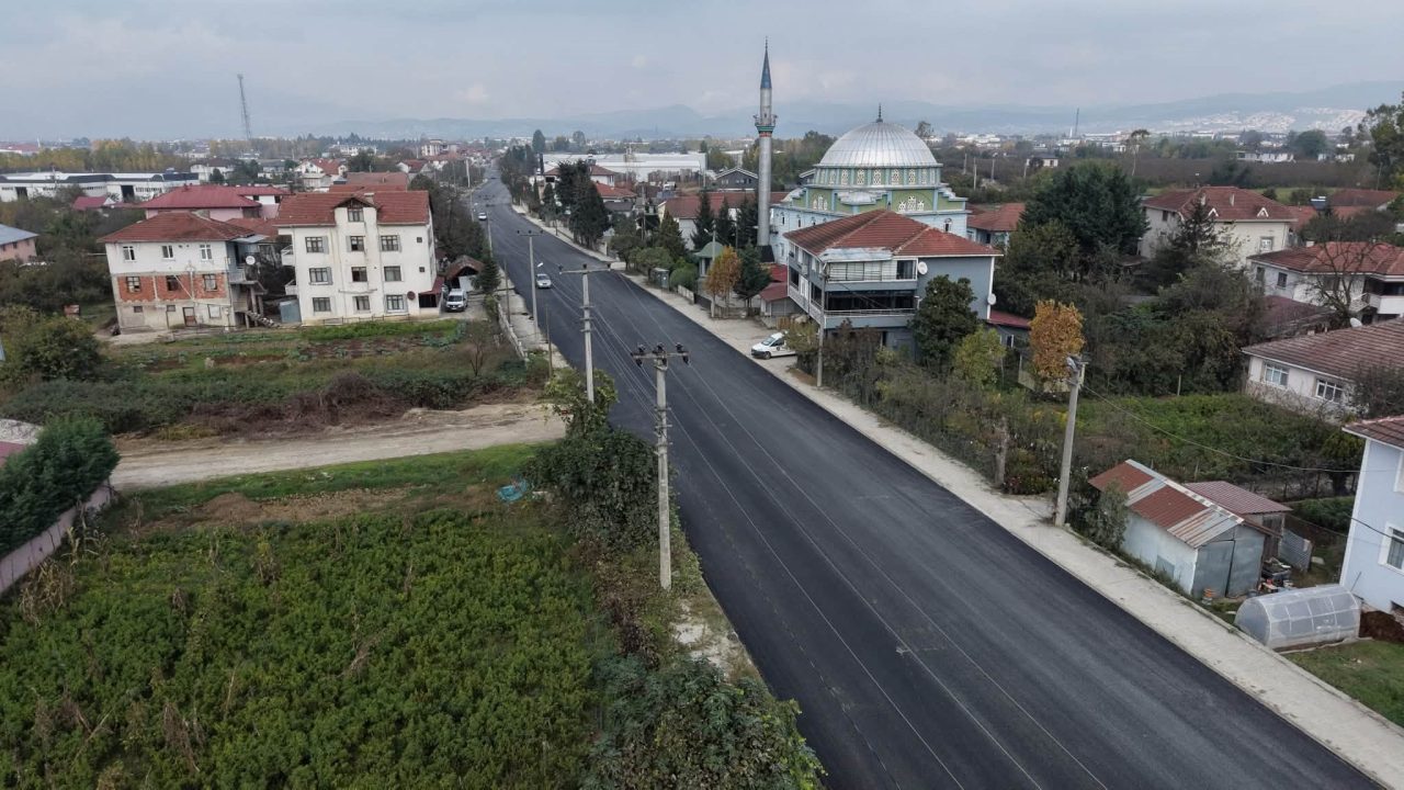 Düzce’de Asfalt Çalışmalarında Yeni Aşama! Darıcı Bitti, Sıra Koçyazı’da