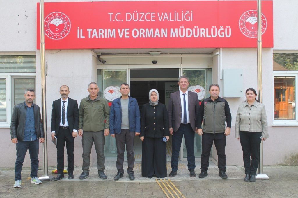 duzcede-tarim-ve-orman-mudurleri-bir-araya-geldi-ortak-calismalar-gorusuldu-1-043242