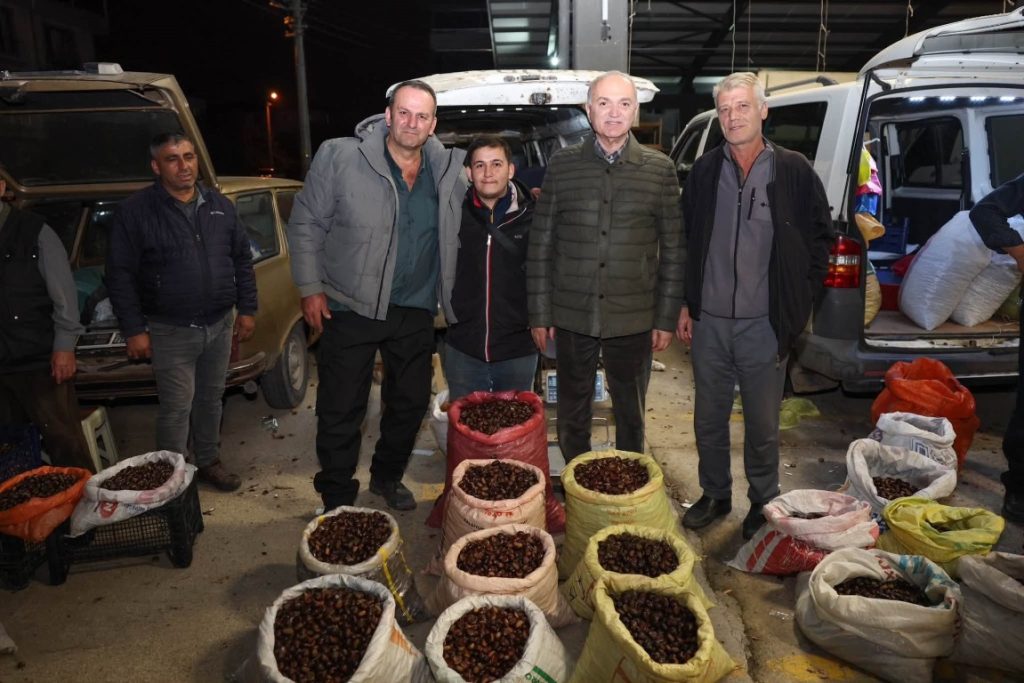 duzcenin-kuzu-kestanesine-hamidiyede-davet-ozlu-ve-yilmaz-tezghlarda-1-110522