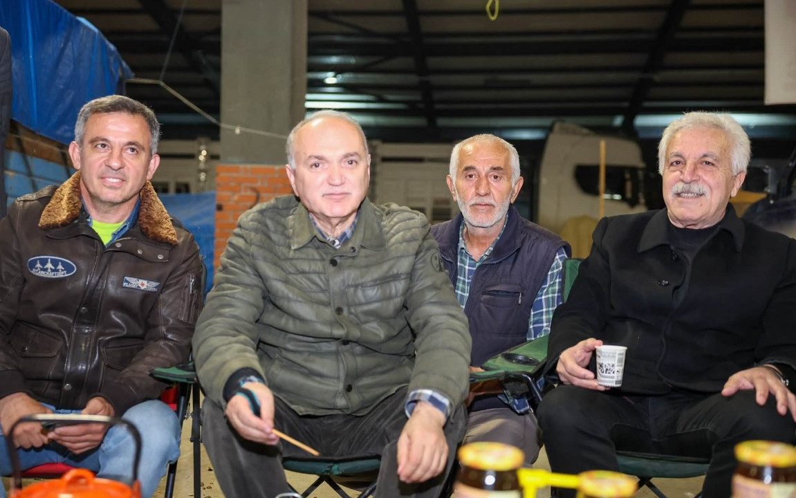 Düzce’nin kuzu kestanesine Hamidiye’de davet: Özlü ve Yılmaz tezgâhlarda
