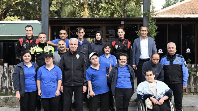 Emniyet Müdürü Ergüder, Nurullah Çelebi ile Kusursuz Kafe’de buluştu