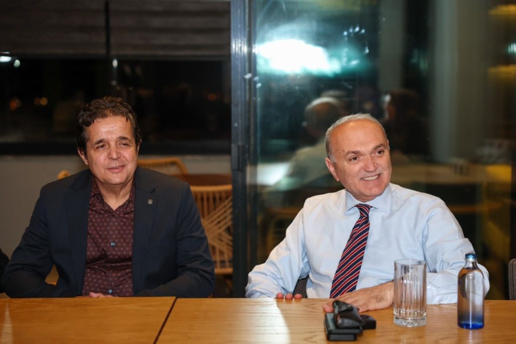 faruk-ozlu-pediatri-sempozyumu-oncesi-akademisyenleri-agirladi-1-115007