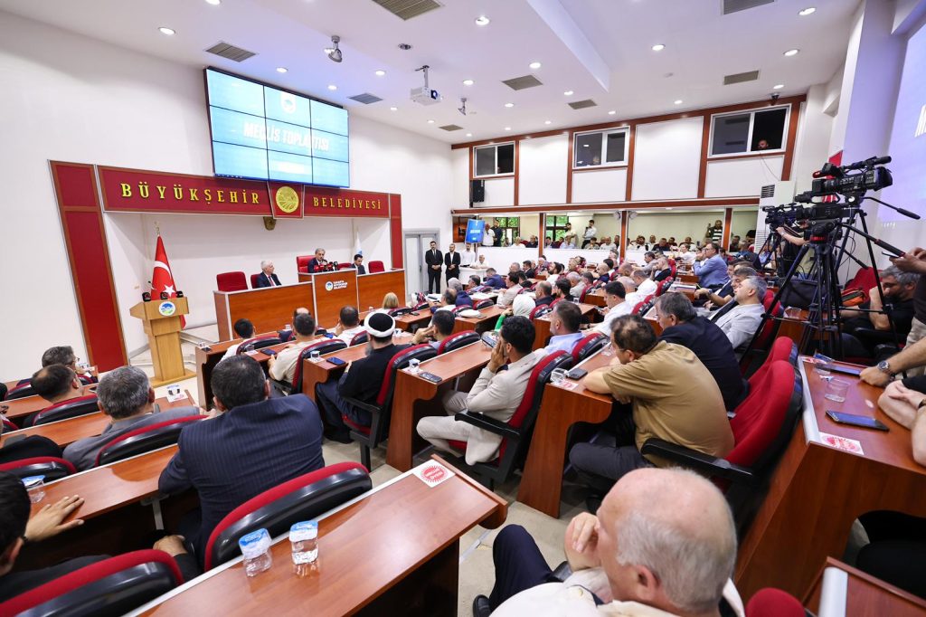 Büyükşehir meclisi toplanıyor: 96 madde karara bağlanacak