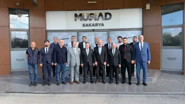 Yeniden Refah Partisi heyetinden MÜSİAD Sakarya’ya ziyaret