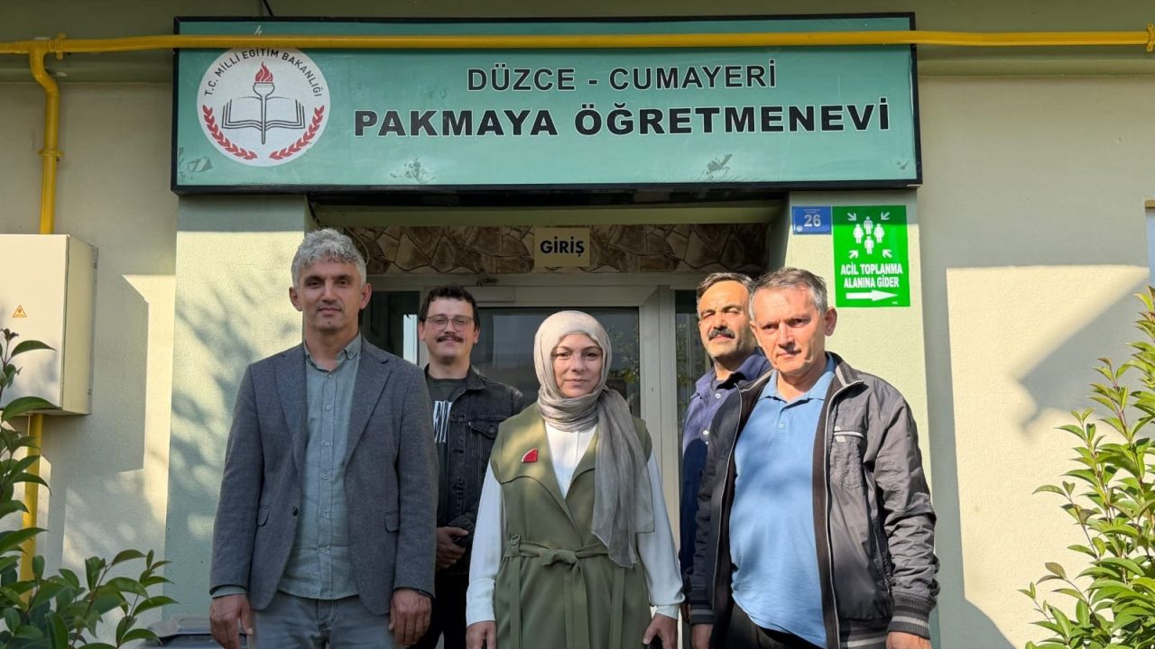 İl Milli Eğitim Müdürü Gülşen Özer ehliyet sınavlarını yerinde takip etti