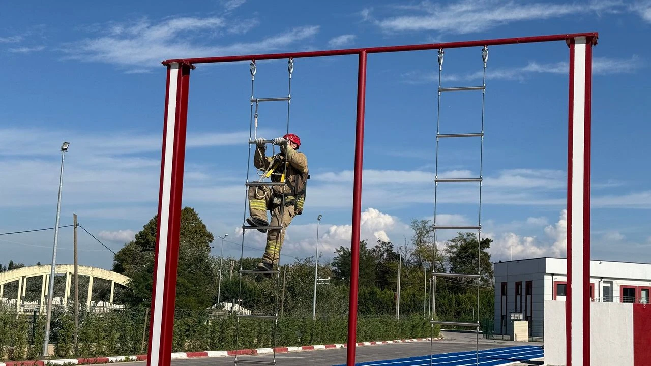 Ateş savaşçıları Sakarya’nın büyük sanayi kuruluşlarını ‘aksiyona’ hazırlıyor