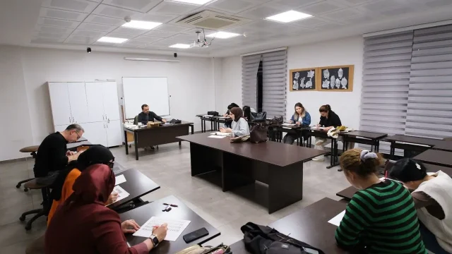 Serdivan’da Şehrin Akademisi’nde kültür ve sanat eğitimleri sürüyor