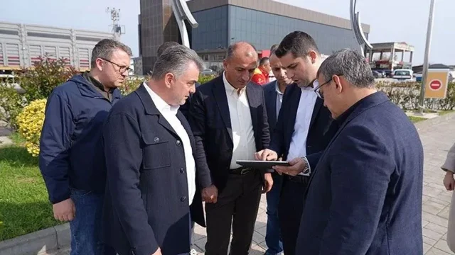 Başkan Sarı Karasu’daki iki yol için karayollarından destek istedi