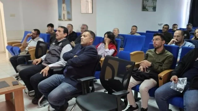 Süt üreticilerine kritik destek ve mevzuat bilgilendirmesi
