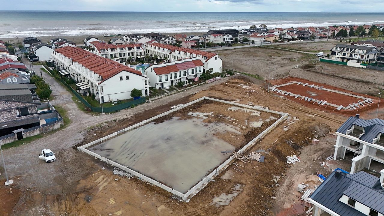 Büyükşehir, Karasu ve Kocaali’ye 4 yeni spor alanı kazandırıyor