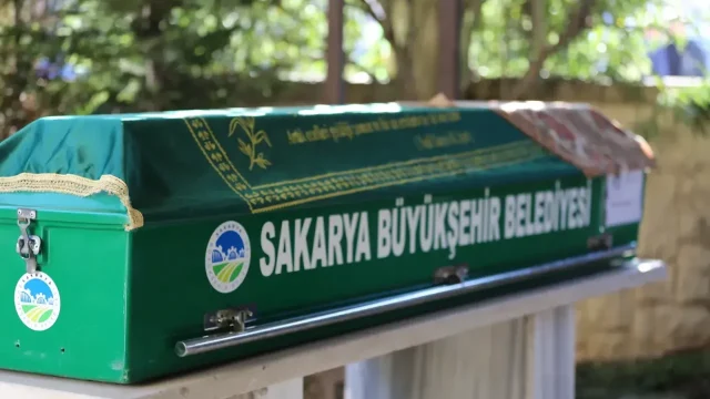 Sakarya eğitim camiasının acı kaybı! Emekli öğretmen hayatını kaybetti