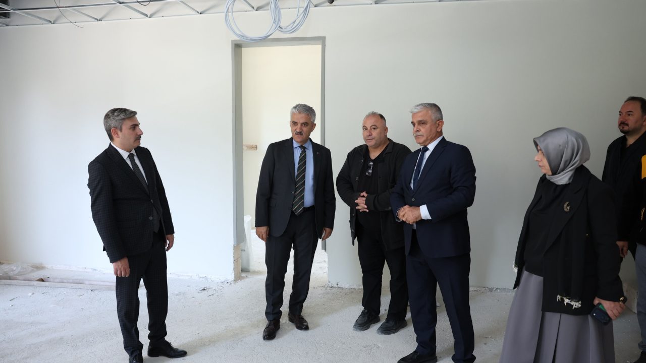 Vali Mehmet Makas Düzce’deki iki eğitim yatırımını yerinde inceledi