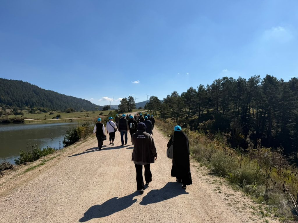 YADEM yaşlıları Taraklı Karagöl’de huzur dolu bir gün geçirdi
